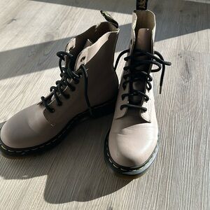 Dr Martens